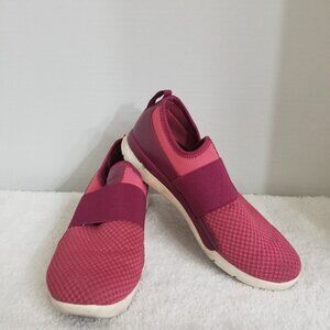 KURU Ellie slip on shoes